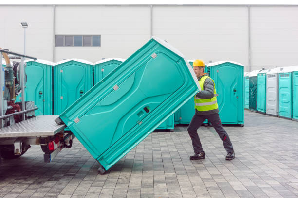Best Construction site porta potty rental  in Fowlerville, MI